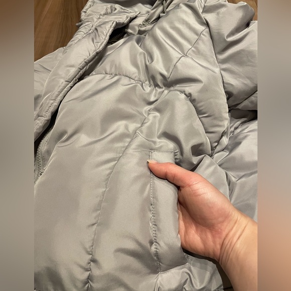 Gray Puffer Jacket - Picture 4 of 10